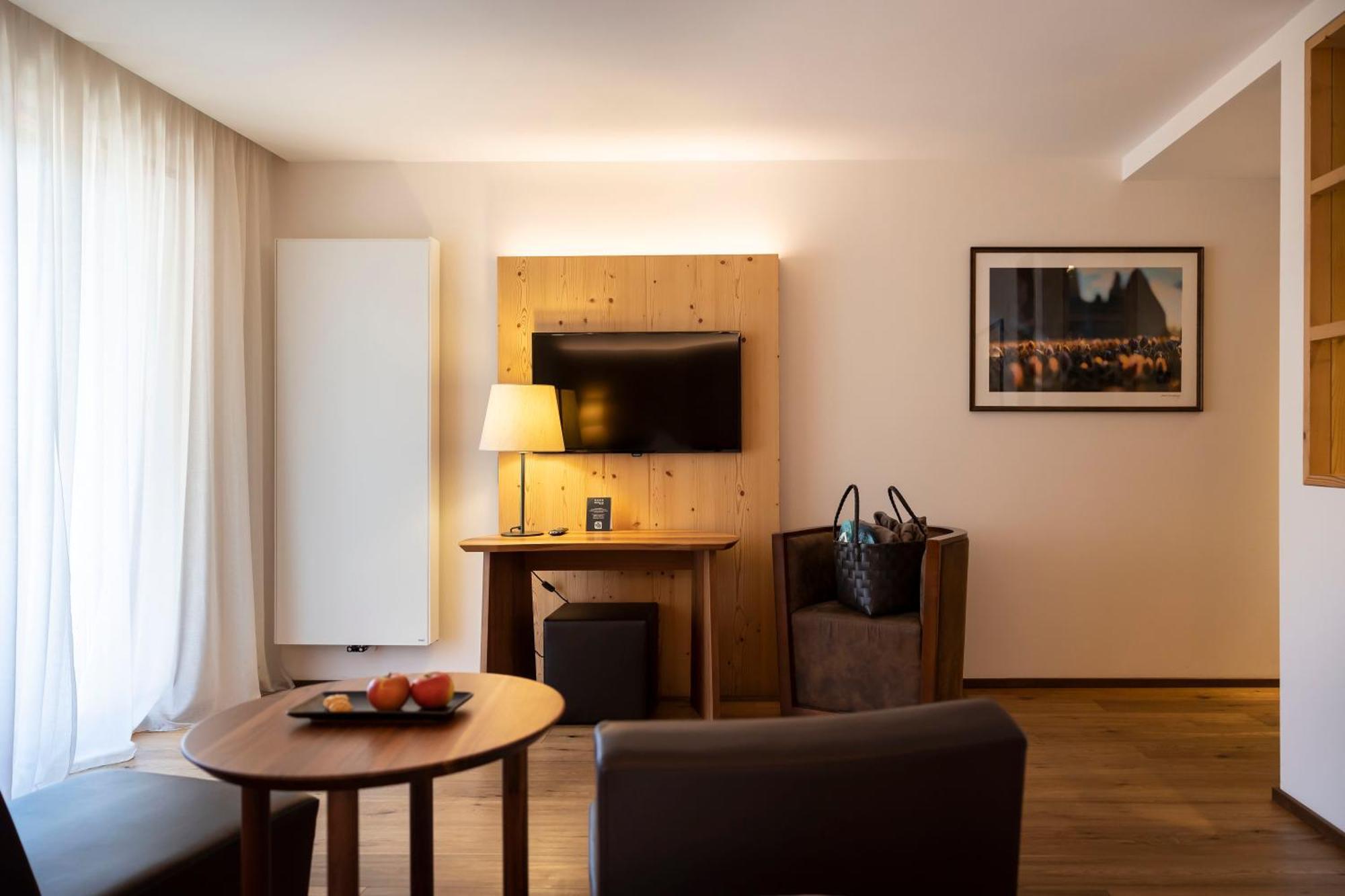 Artnatur Dolomites Hotel & Spa Siusi Oda fotoğraf