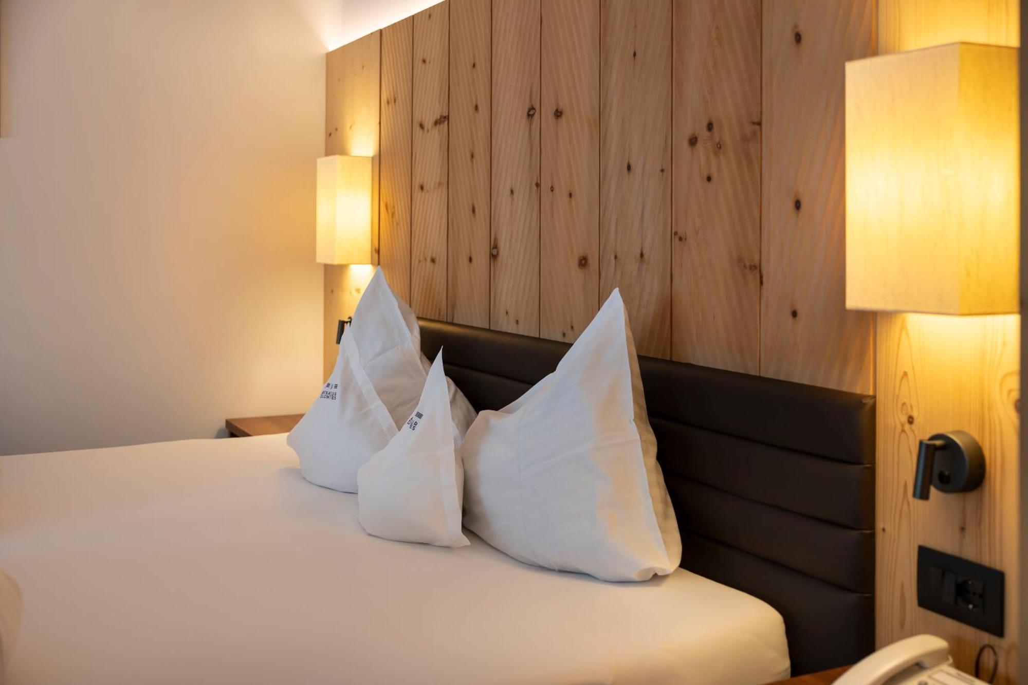 Artnatur Dolomites Hotel & Spa Siusi Oda fotoğraf