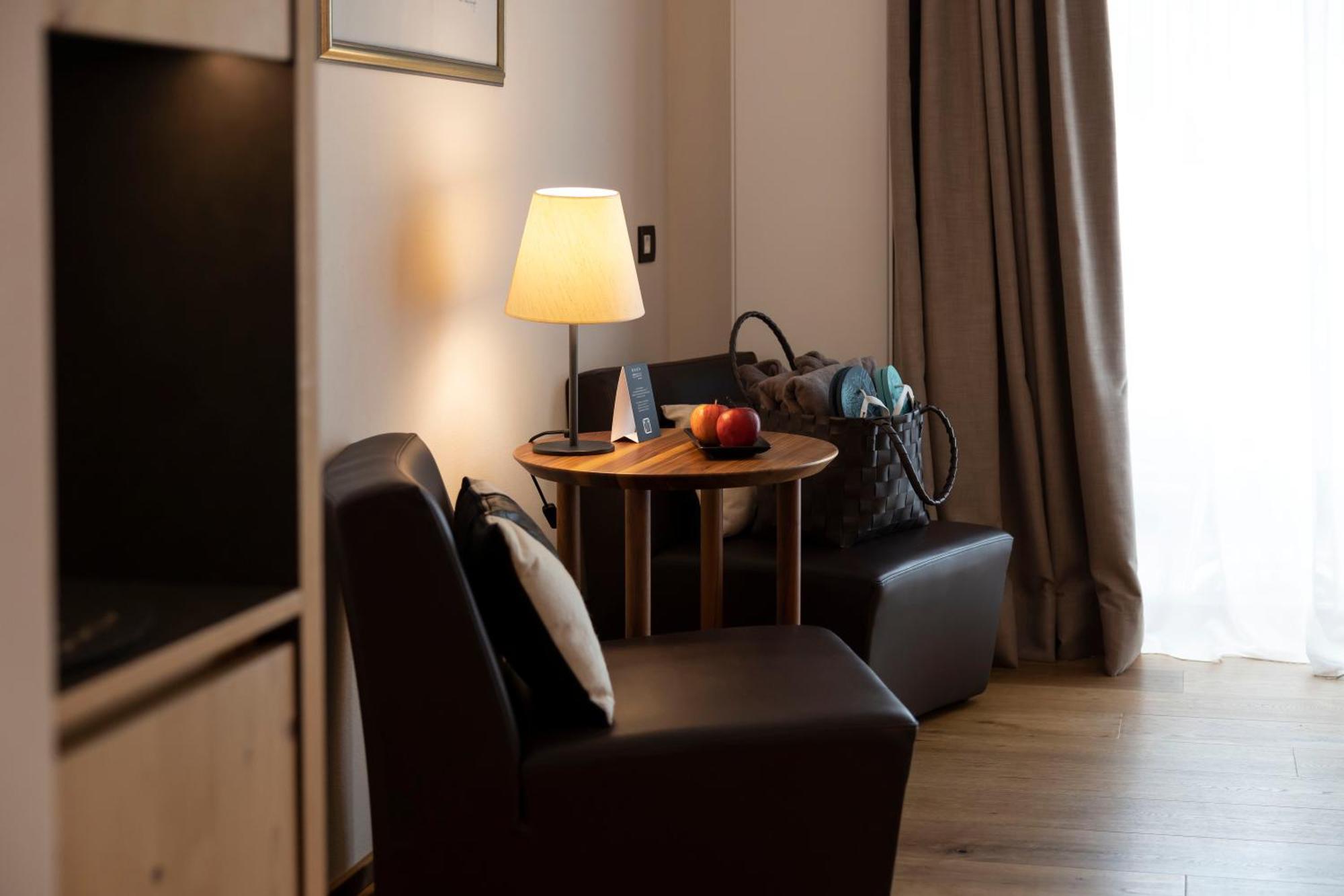 Artnatur Dolomites Hotel & Spa Siusi Oda fotoğraf